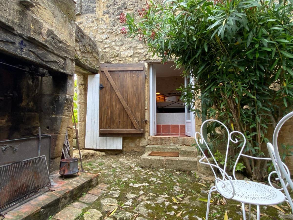 Le Prieure De Saint Pierre Bed and Breakfast Εξωτερικό φωτογραφία