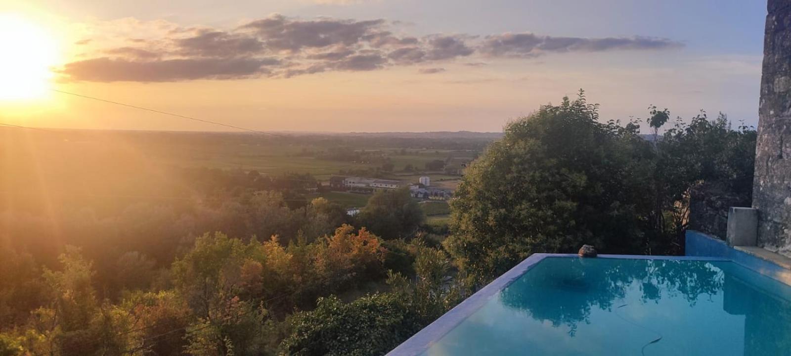 Le Prieure De Saint Pierre Bed and Breakfast Εξωτερικό φωτογραφία
